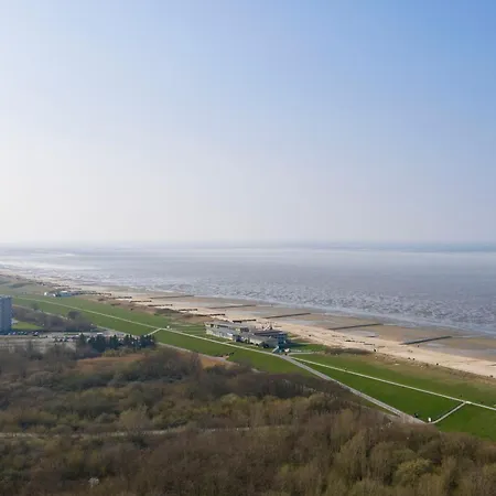 아파트 Trafalgar 150 *